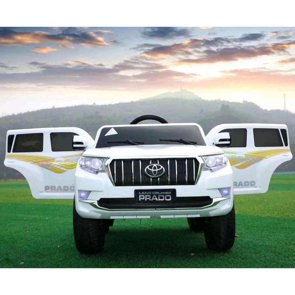 Rechargeable Toyota Land Cruiser Look-A-Like Motor Jeep (with Remote) with Swing Function (JM-2199) - Nesh Kids Store